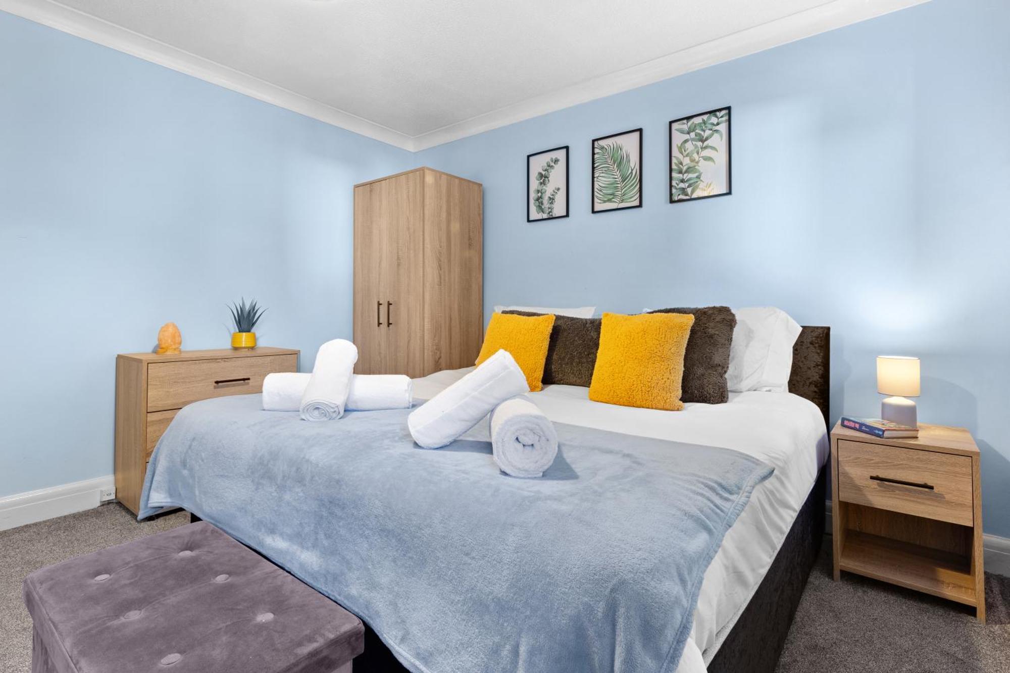Watford Cozy Full Home - Perfect For Harry Potter Studios! ภายนอก รูปภาพ