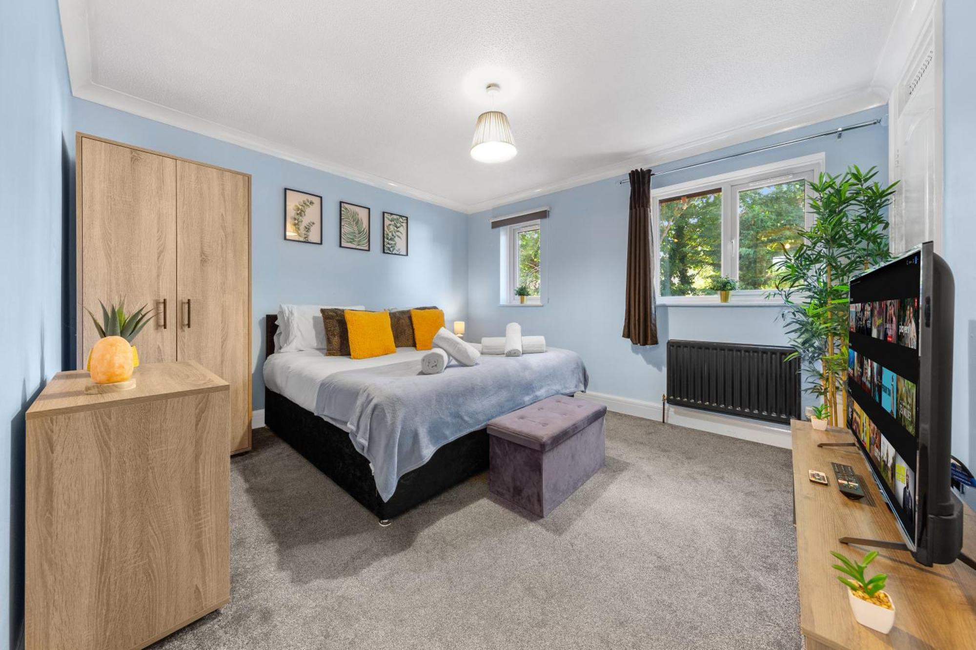 Watford Cozy Full Home - Perfect For Harry Potter Studios! ภายนอก รูปภาพ