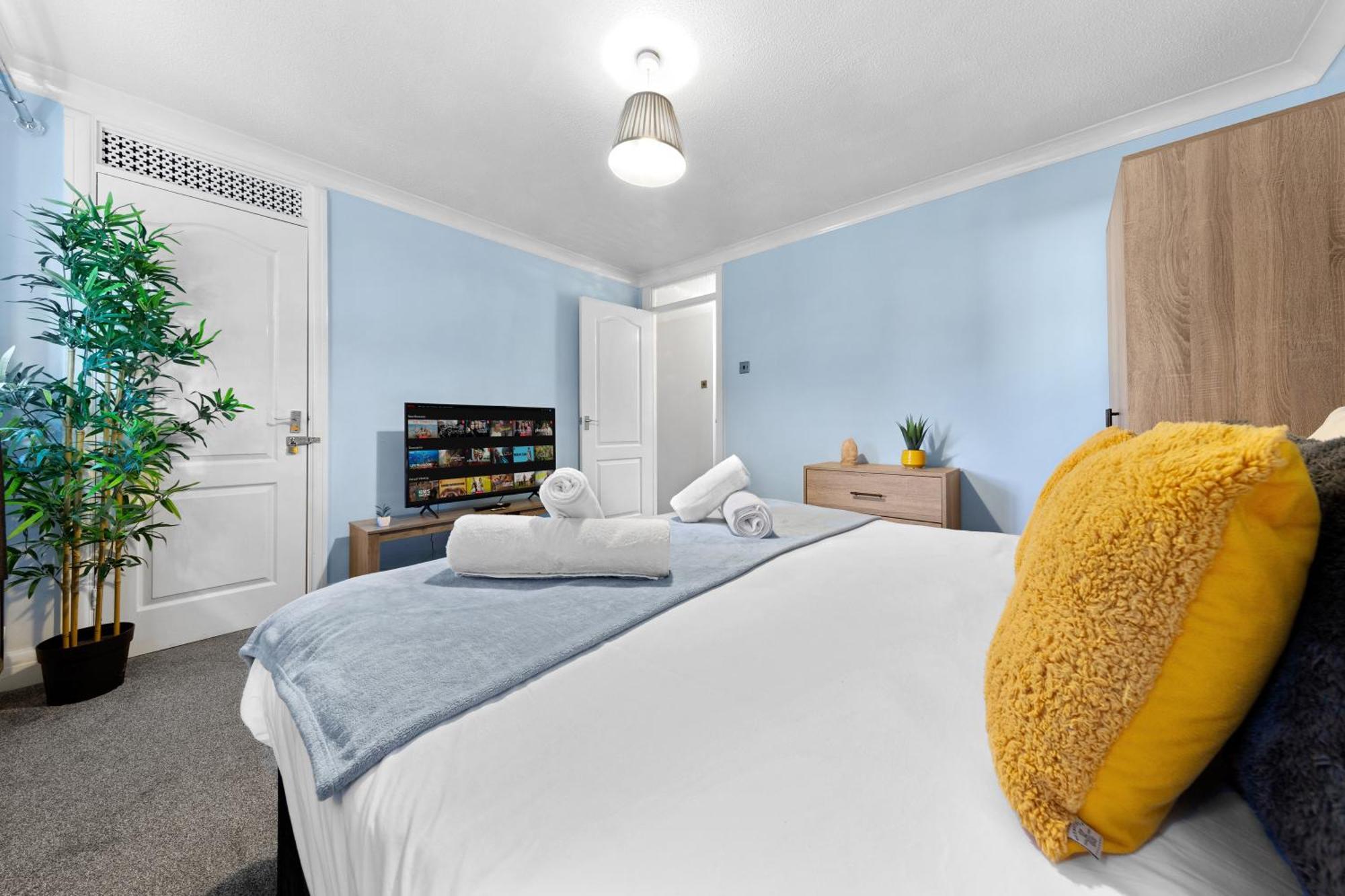 Watford Cozy Full Home - Perfect For Harry Potter Studios! ภายนอก รูปภาพ