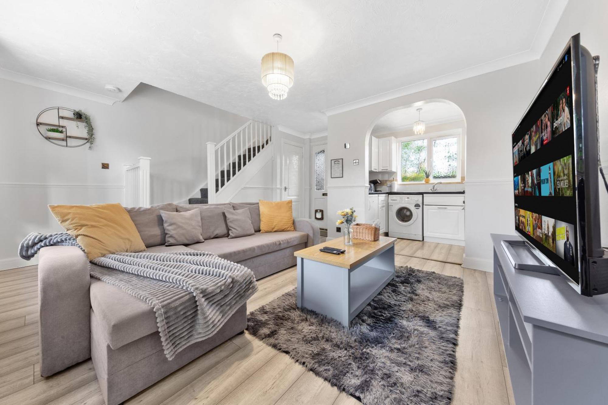 Watford Cozy Full Home - Perfect For Harry Potter Studios! ภายนอก รูปภาพ