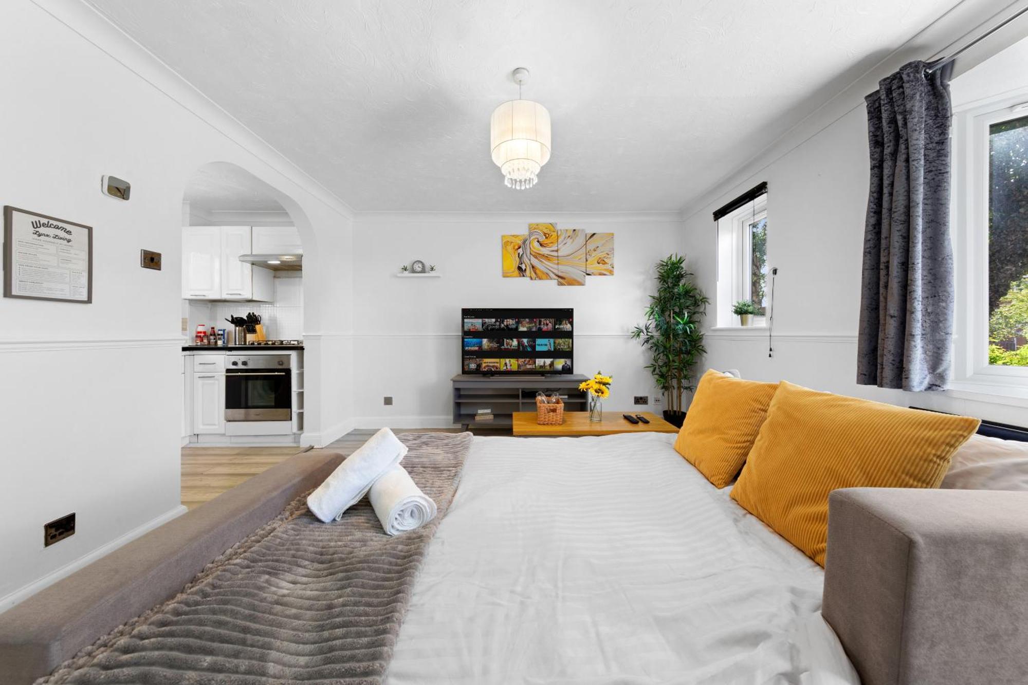Watford Cozy Full Home - Perfect For Harry Potter Studios! ภายนอก รูปภาพ